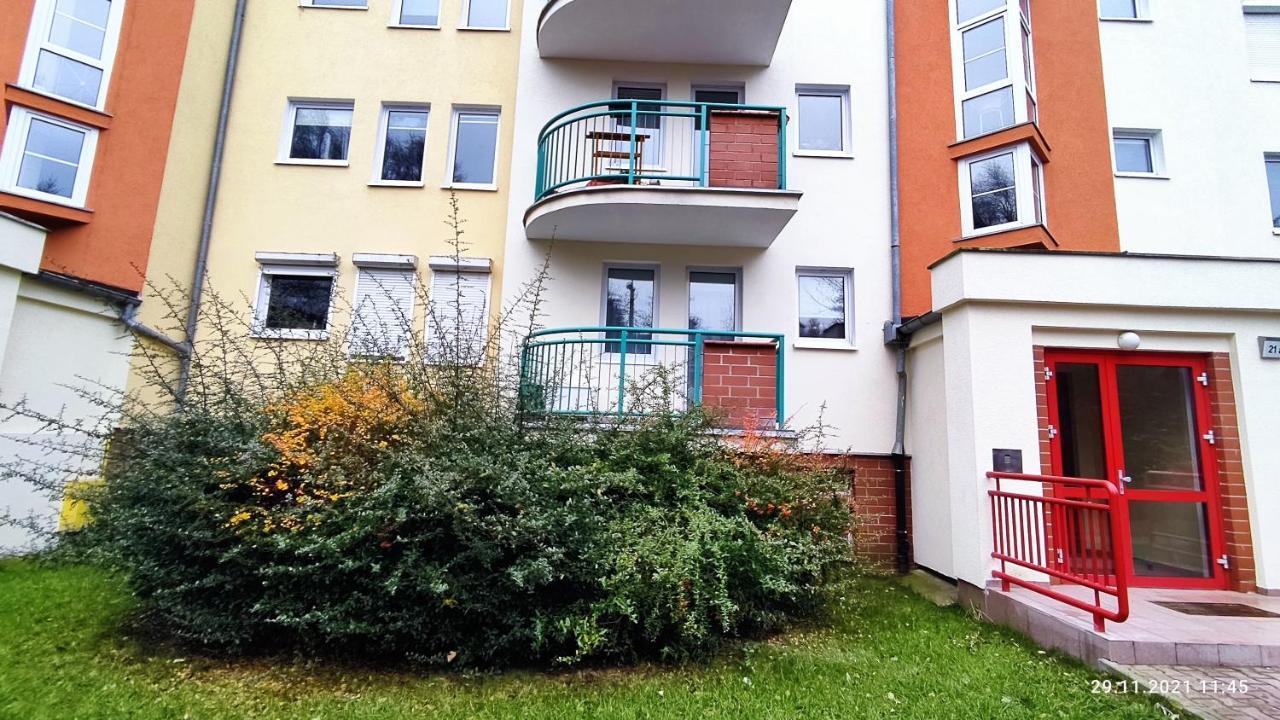 Apartamencik Super Poznań Exterior foto